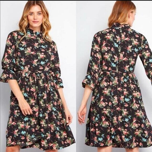 ModCloth Floral Ruffle Mock Neck Front Tie Waist Black Midi Dress Size S - Picture 9 of 16